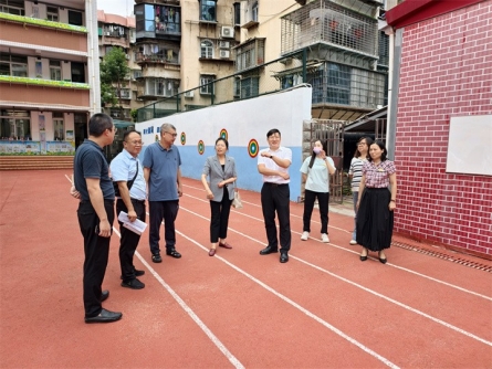 区政协系列调研为老城区小学“硬件升级”把脉开方（修改） (2).jpg